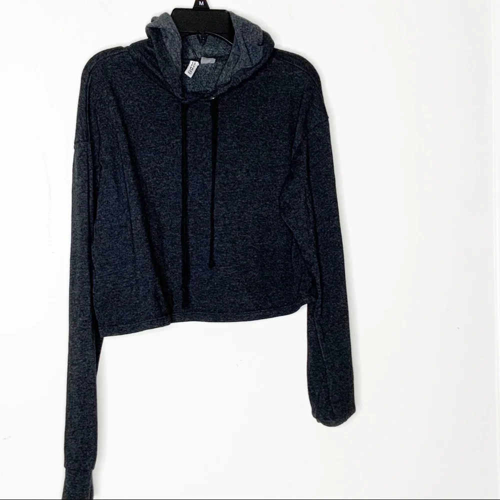 divided dark grey hooded sweatshirt. Size XS BR3 - Picture 1 of 3